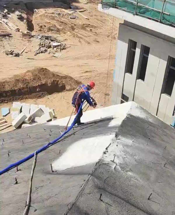 屋頂外墻保溫聚氨酯材料(圖4) 屋頂保溫聚氨酯材料發泡案例